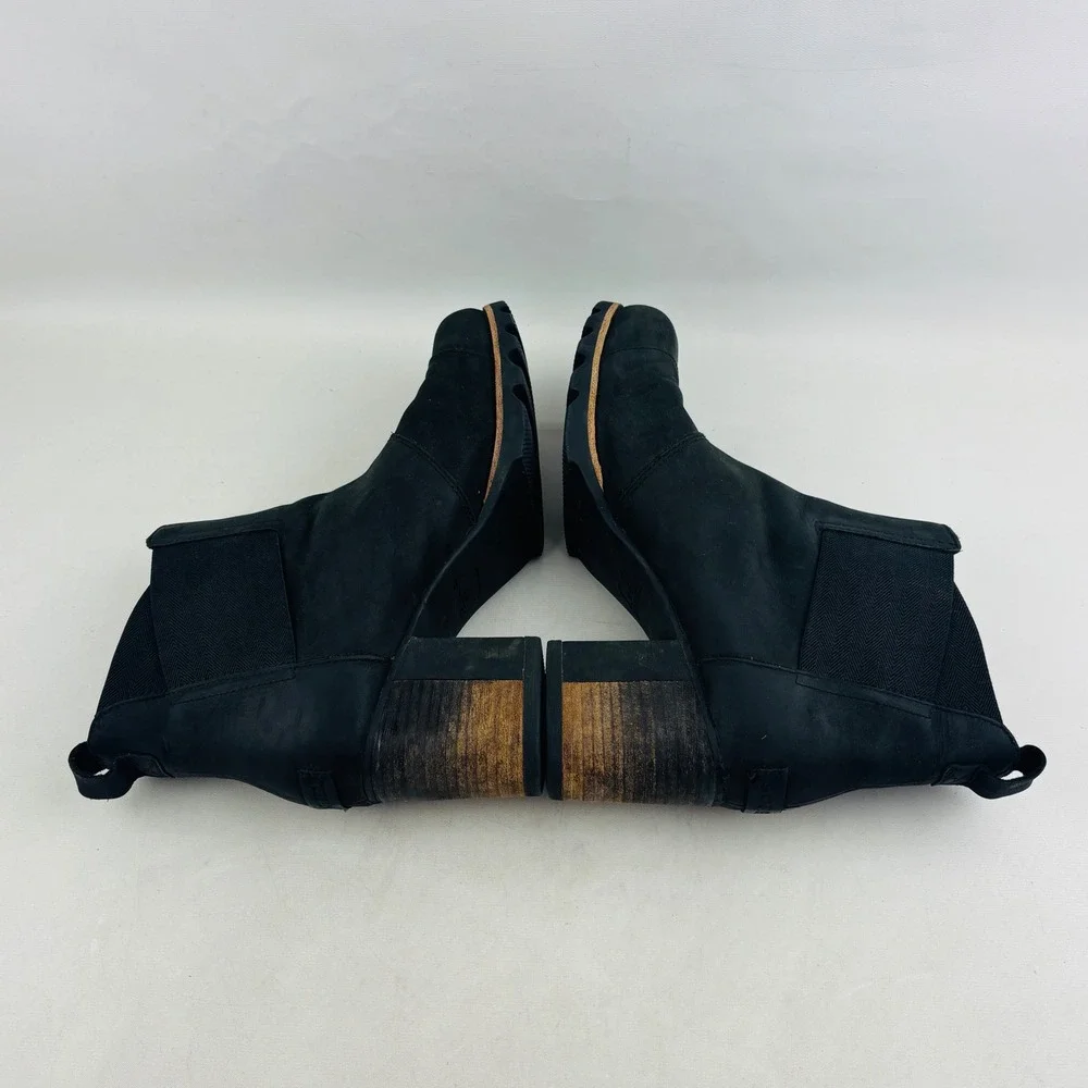 Sorel Addington Chelsea Boot Womens 11 Black Leather Chunky Heel Lug Sole Studs‎